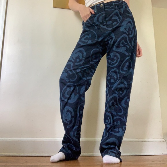 Abstract Printed Baggy Jeans - Picture 3 of 3